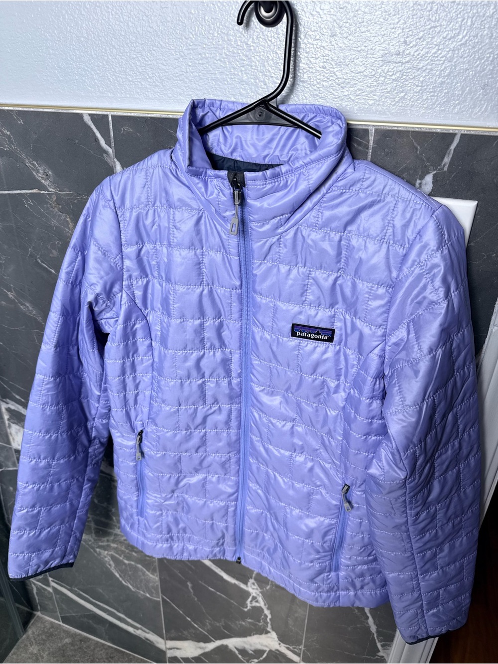 Patagonia nano puff jacket